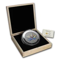 Maple Leaf Forever 1 kg Box 2015